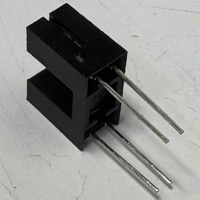 Opto Interruptor Ranurado (Sensor Óptico Tipo U) para Encoder y Contador de Vueltas